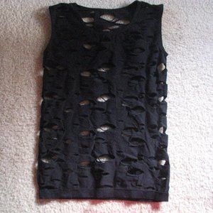 Distressed Black Top!